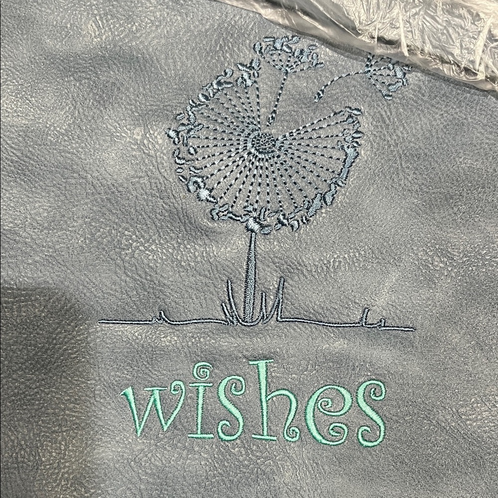 Thirty-one Around town Wishes Dandelion Embroidered Blue Tote Bag - Picture 3 of 7